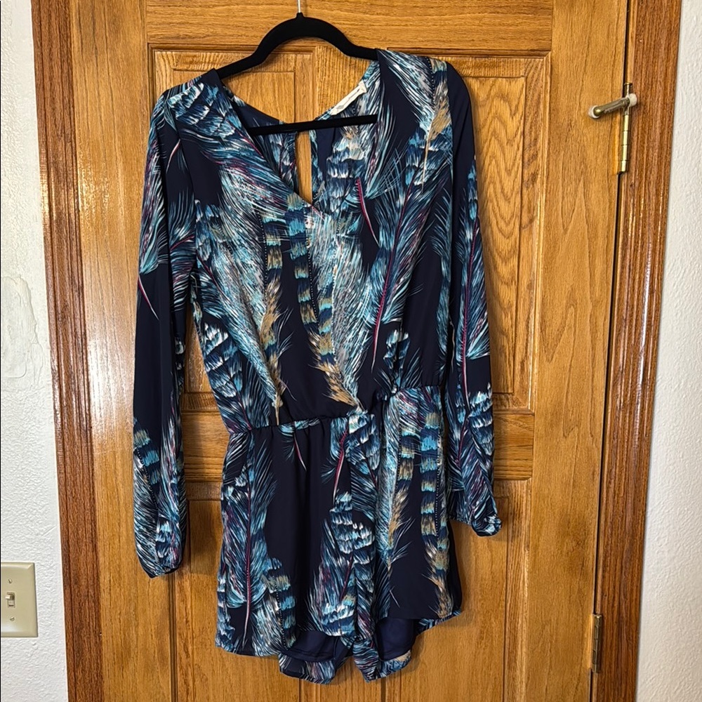 Buddy Love Blue Feather Print Women's Top